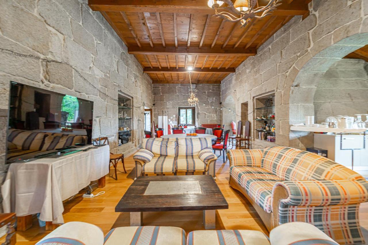 Casa Rural Pazo San Damian Amoeiro Exteriör bild