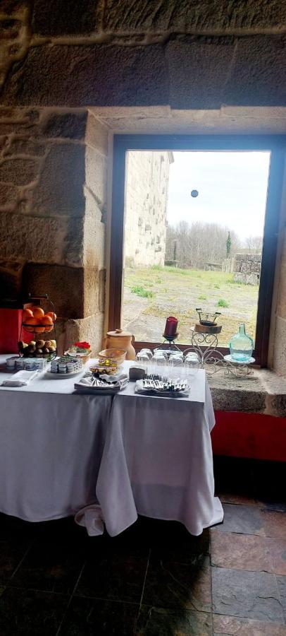 Casa Rural Pazo San Damian Amoeiro Exteriör bild